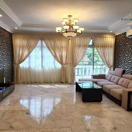 99 Kelawei Daire George Town Dış mekan fotoğraf