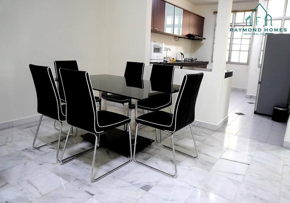 99 Kelawei Daire George Town Dış mekan fotoğraf