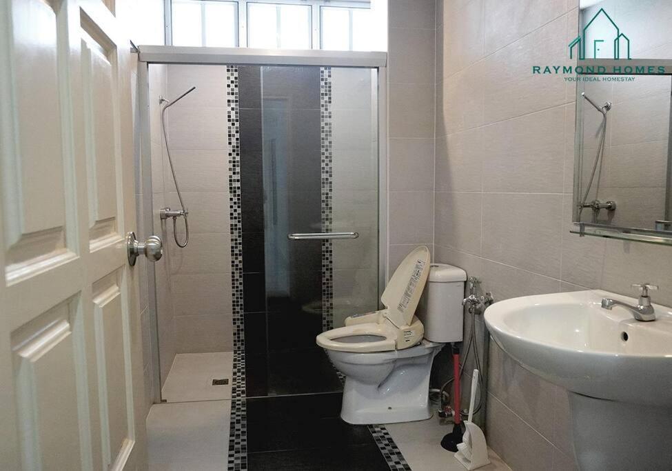 99 Kelawei Daire George Town Dış mekan fotoğraf