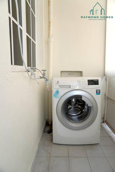 99 Kelawei Daire George Town Dış mekan fotoğraf