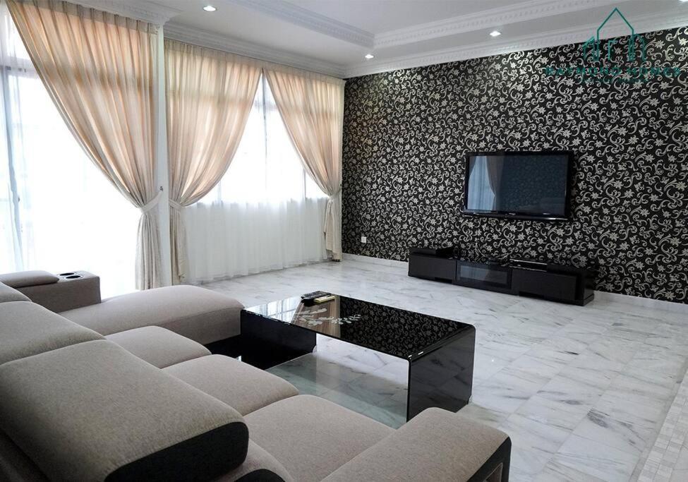 99 Kelawei Daire George Town Dış mekan fotoğraf