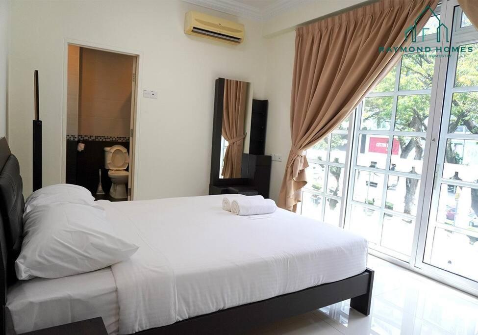 99 Kelawei Daire George Town Dış mekan fotoğraf