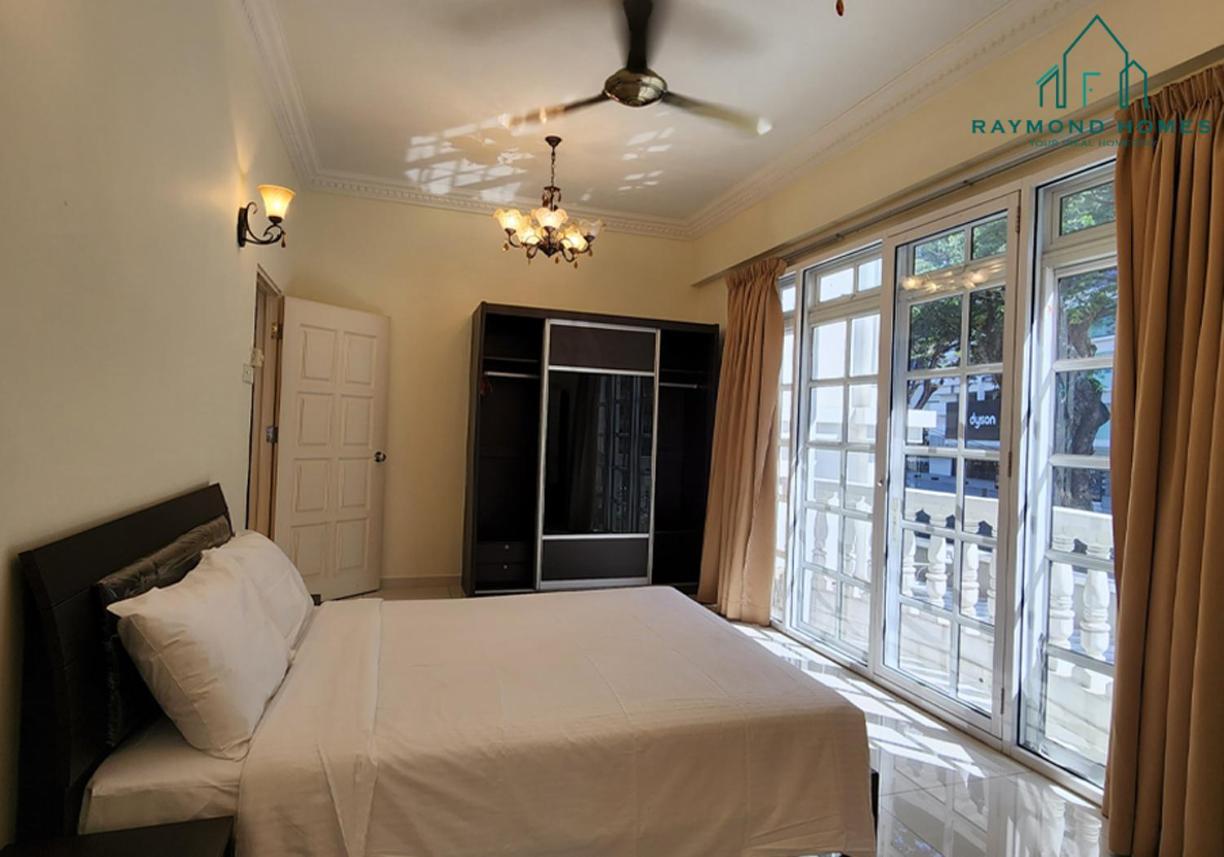 99 Kelawei Daire George Town Dış mekan fotoğraf